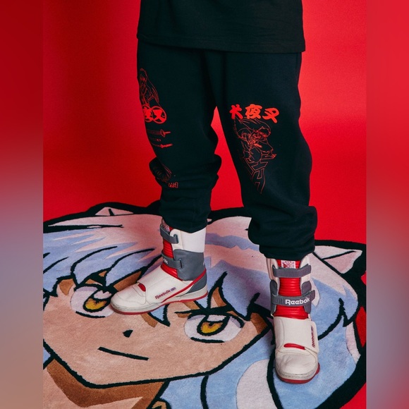 2 inuyasha SWEATPANTS - Picture 5 of 6